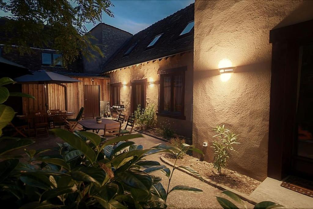 Grand Gite - Le Saint-Chrirtophe ชาโตรูซ์ ภายนอก รูปภาพ